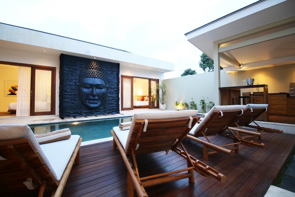 Villa Aditi, Sitara Villa Group Семіньяк Екстер'єр фото
