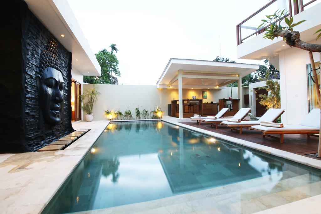 Villa Aditi, Sitara Villa Group Семіньяк Екстер'єр фото