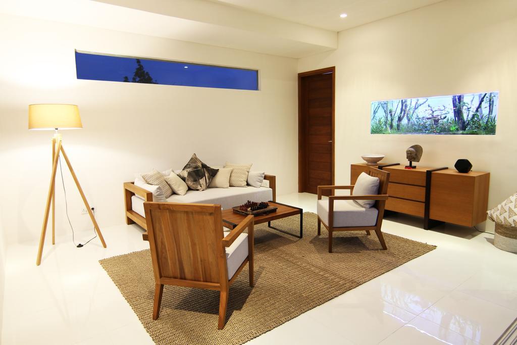 Villa Aditi, Sitara Villa Group Семіньяк Екстер'єр фото