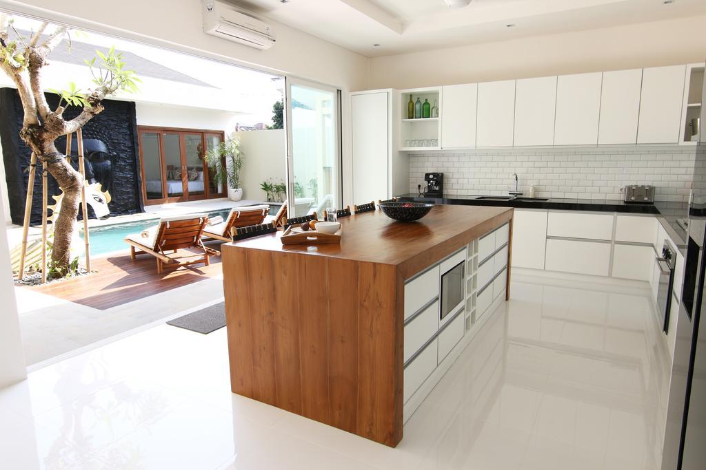 Villa Aditi, Sitara Villa Group Семіньяк Екстер'єр фото